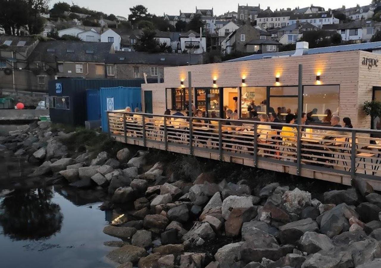 Sea Shanty Cottage Ньюлин Екстер'єр фото